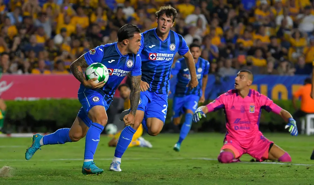 Tigres UANL ganó 1-0 a Cruz Azul en la ida disputada en el Estadio Azteca. Foto: Twitter La Afición Tigres UANL ganó 1-0 a Cruz Azul en la ida disputada en el Estadio Azteca. Foto: Twitter La Afición