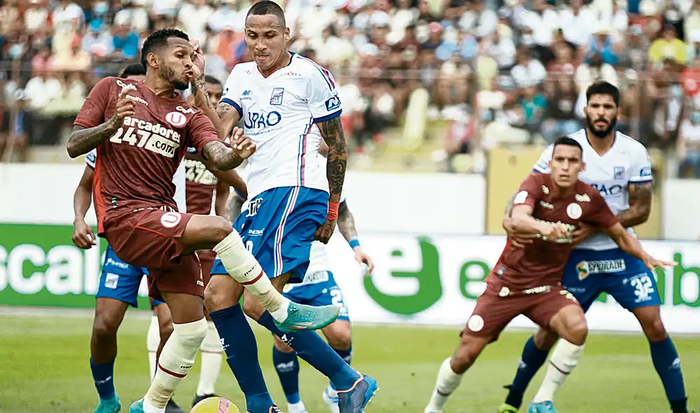 Ni Alberto Quintero ni Alex Valera lograron imponer sus condiciones ante el cuadro carlista. Foto: Jaime Mendoza