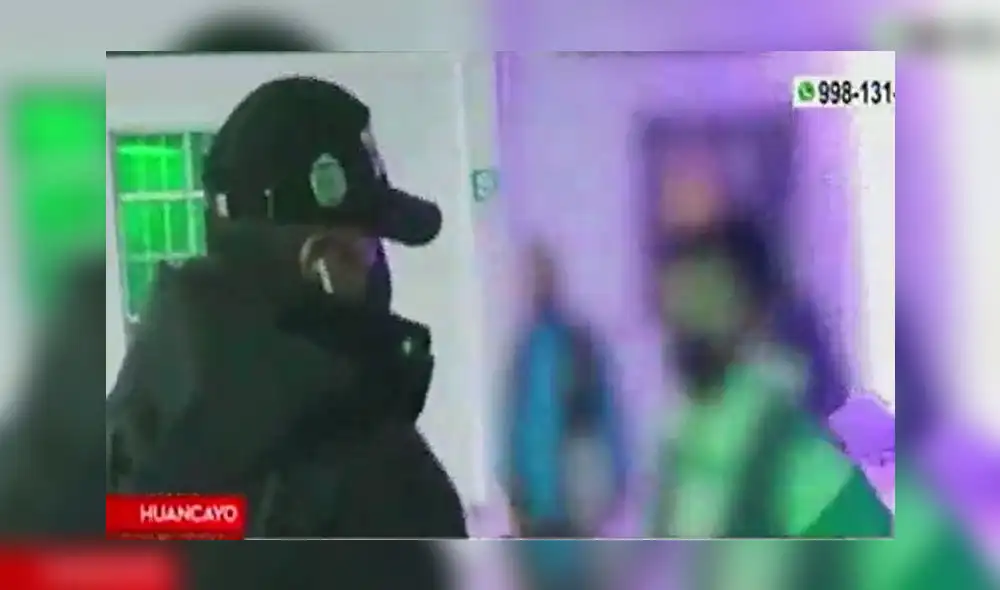 Los menores fueron llevados a la comisaría para ser entregados a sus padres. Foto: captura América Noticias