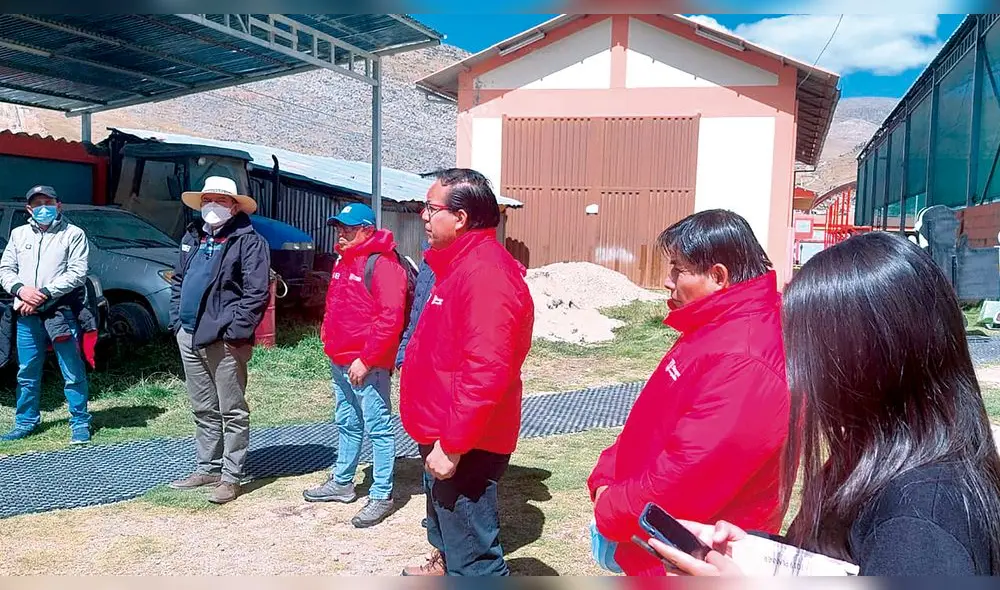 Tensa calma. Comisión de alto nivel del gobierno permanece en zona de conflicto. Foto: Cortesía