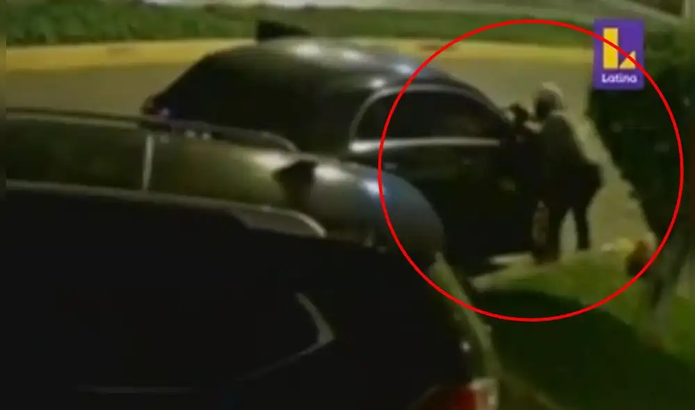 Delincuentes usaron camioneta para cometer crímenes en Surco. Foto: captura de Latina