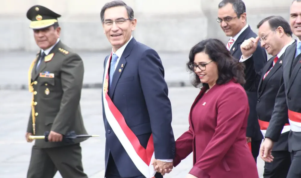 Martín Vizcarra y su esposa Maribel Díaz en palacio de Gobierno. Foto: La República