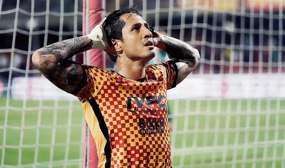 Referente. Es la segunda temporada del delantero con el Benevento. Anotó 8 tantos en la anterior y suma 13 en la presente. Foto: Mario Taddeo/ Sports Photo Agency