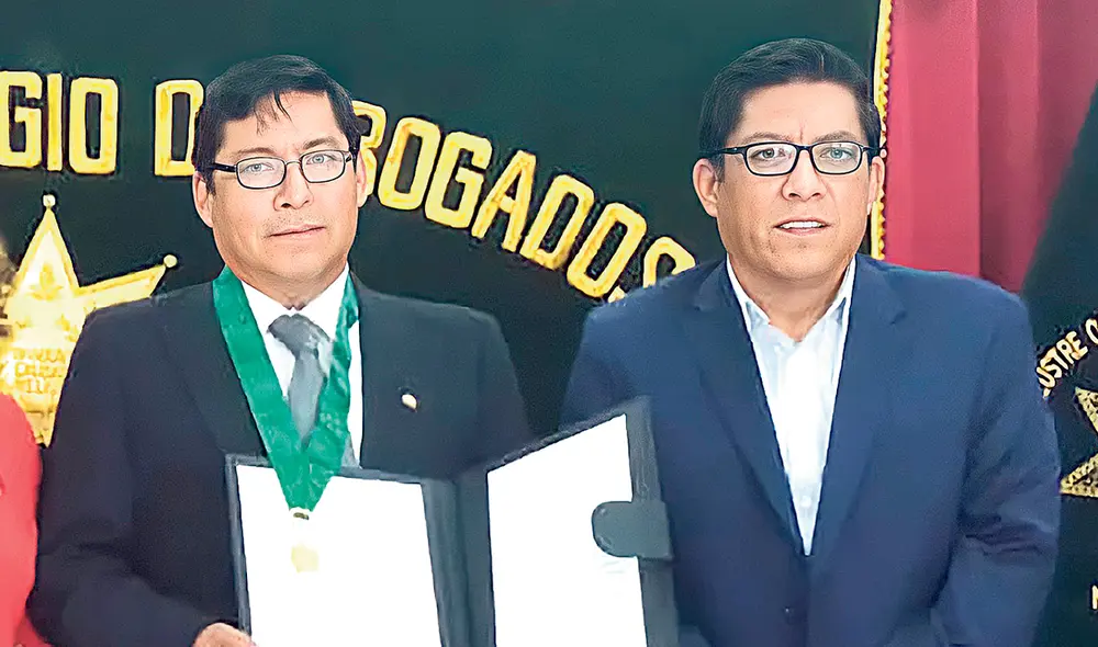 Familia. Willy Zeballos (izquierda) usó el nombre y el cargo de su hermano Vicente Zeballos. foto: difusión