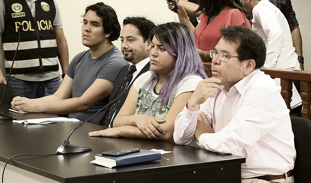 Acusados. Kevin Villanueva y Andrea Aguirre (extremos) confesaron el horrendo crimen. Foto: difusión