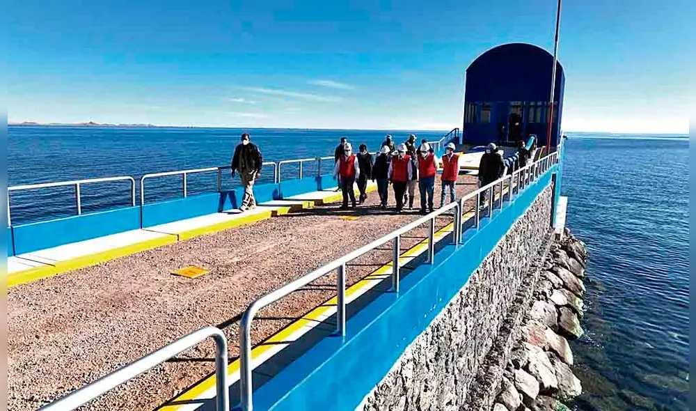 Visita. Shack realiza visita a Puno para auditar obras clave. Foto: Juan Carlos Cisneros/ La República Visita. Shack realiza visita a Puno para auditar obras clave. Foto: Juan Carlos Cisneros/ La República