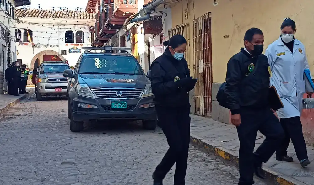 Personal de limpieza pública encontró el cuerpo esta mañana. Foto: Alexander Flores/ URPI