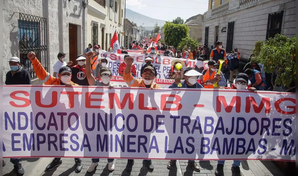 Trabajadores de Las Bambas también protestaron en Arequipa. Foto: Rodrigo Talavera/La República
