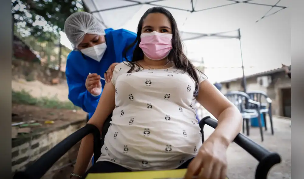 Mitos sobre el embarazo y cómo afrontarlo. Foto: EFE