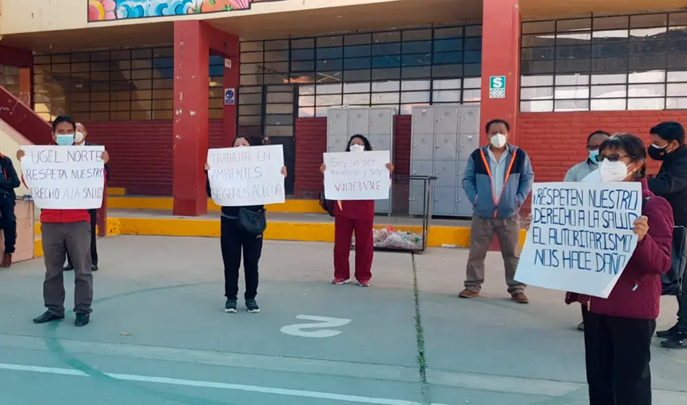 Profesores dicen que mantuvieron contacto cercano con docente infectada. Foto: Alexis Choque/ URPI Profesores dicen que mantuvieron contacto cercano con docente infectada. Foto: Alexis Choque/ URPI