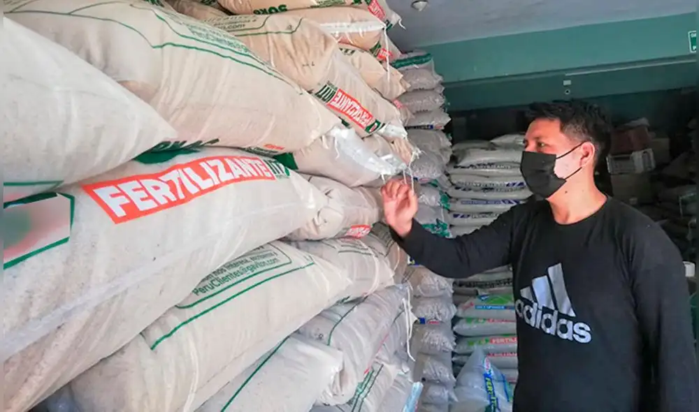 Los dueños de los comercios de fertilizantes indicaron que antes los agricultores llevaban hasta una tonelada de insumos, pero ahora solo compran 10 sacos. Foto: Sedir.