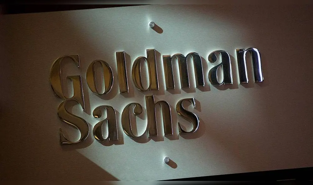 Hace un año, un grupo de banqueros de reciente ingreso a la empresa denunciaron que trabajaban hasta 100 horas a la semana. Foto: difusión Hace un año, un grupo de banqueros de reciente ingreso a la empresa denunciaron que trabajaban hasta 100 horas a la semana. Foto: difusión