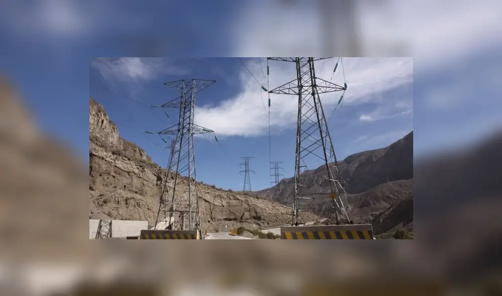 Los datos estadísticos señalan que las centrales hidroeléctricas produjeron 3,217 GWh; y por el lado de las unidades térmicas, en este mes registraron 1.275 GWh. Foto: Minem Los datos estadísticos señalan que las centrales hidroeléctricas produjeron 3,217 GWh; y por el lado de las unidades térmicas, en este mes registraron 1.275 GWh. Foto: Minem