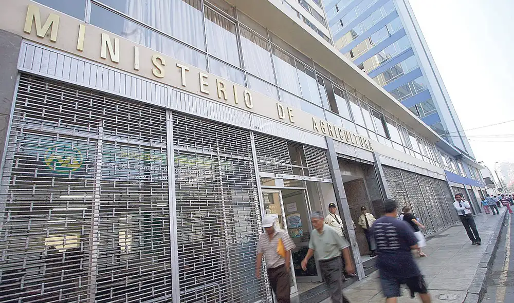 Incertidumbre. Conveagro alertó que el Midagri busca cambiar a directivos de Agrobanco. Foto: difusión Incertidumbre. Conveagro alertó que el Midagri busca cambiar a directivos de Agrobanco. Foto: difusión