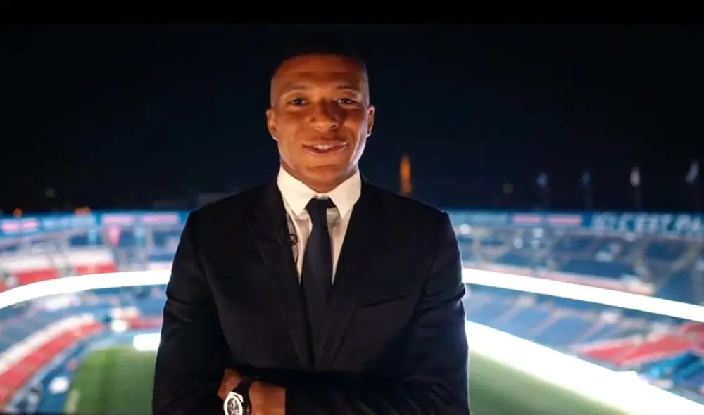 Kylian Mbappé seguirá luciendo los colores del Paris Saint-Germain por 3 temporadas más. Foto: PSG