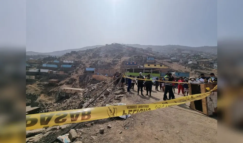 Al lugar llegaron efectivos policiales de la Dipincri 2 para el inicio de las investigaciones. Foto: URPI-LR Al lugar llegaron efectivos policiales de la Dipincri 2 para el inicio de las investigaciones. Foto: URPI-LR
