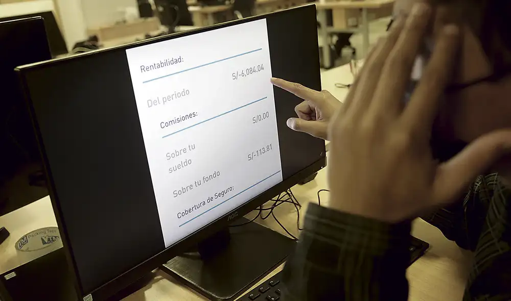 Afectados. La mayor caída de los fondos de pensiones se dio entre abril y mayo de este año, reportaron los afiliados. Foto: Antonio Melgarejo/La República Afectados. La mayor caída de los fondos de pensiones se dio entre abril y mayo de este año, reportaron los afiliados. Foto: Antonio Melgarejo/La República