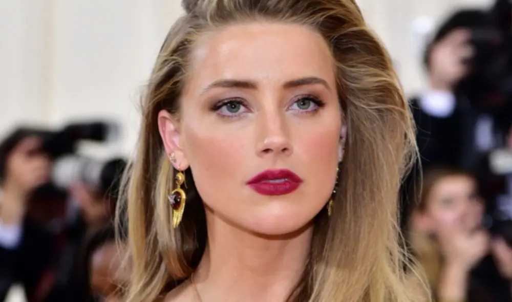 Amber Heard sorprende al hablar en español con acento mexicano. Foto: E!/Instagram