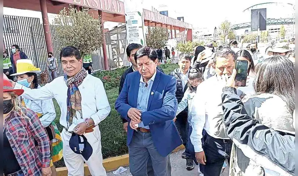 En carrera. Candidatos hacen campaña desde antes de las elecciones internas con pintas y propaganda en toda la región. Foto: La República