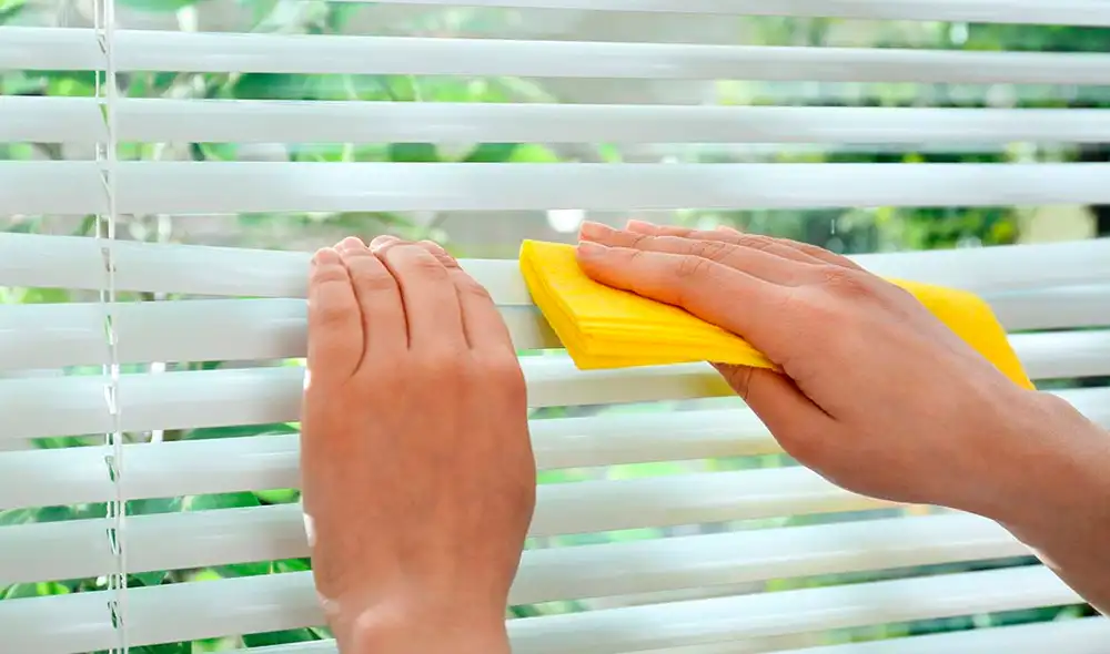 Las persianas deben limpiarse una vez a la semana para mantenerlas en buen estado Foto: Vivienda saludable