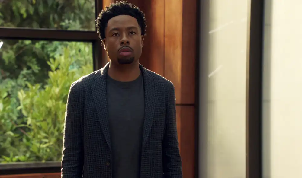 Justin Hires como Wilt Bozer (Foto: Universal TV) Justin Hires como Wilt Bozer (Foto: Universal TV)