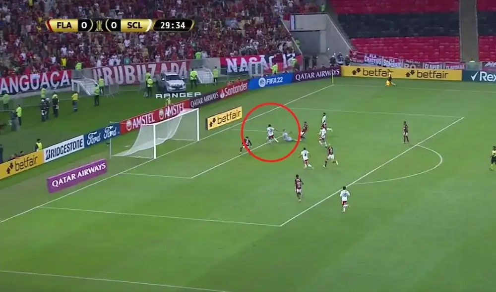 Así fue el autogol de Madrid. Foto: captura Fox Sports. Así fue el autogol de Madrid. Foto: captura Fox Sports.