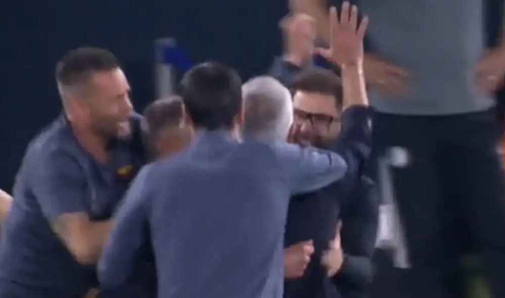 Mourinho es el primer técnico que gana la Champions, Europa League y Conference League. Foto: captura de ESPN Mourinho es el primer técnico que gana la Champions, Europa League y Conference League. Foto: captura de ESPN