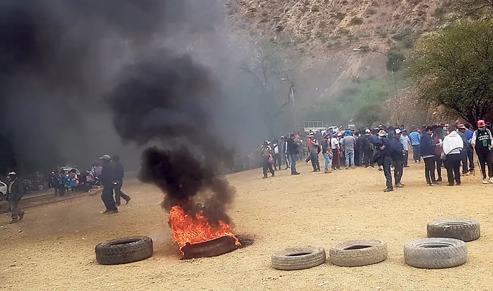 Tensión. Comunidades tomarían mina ante nueva venta fallida. Foto: difusión Tensión. Comunidades tomarían mina ante nueva venta fallida. Foto: difusión