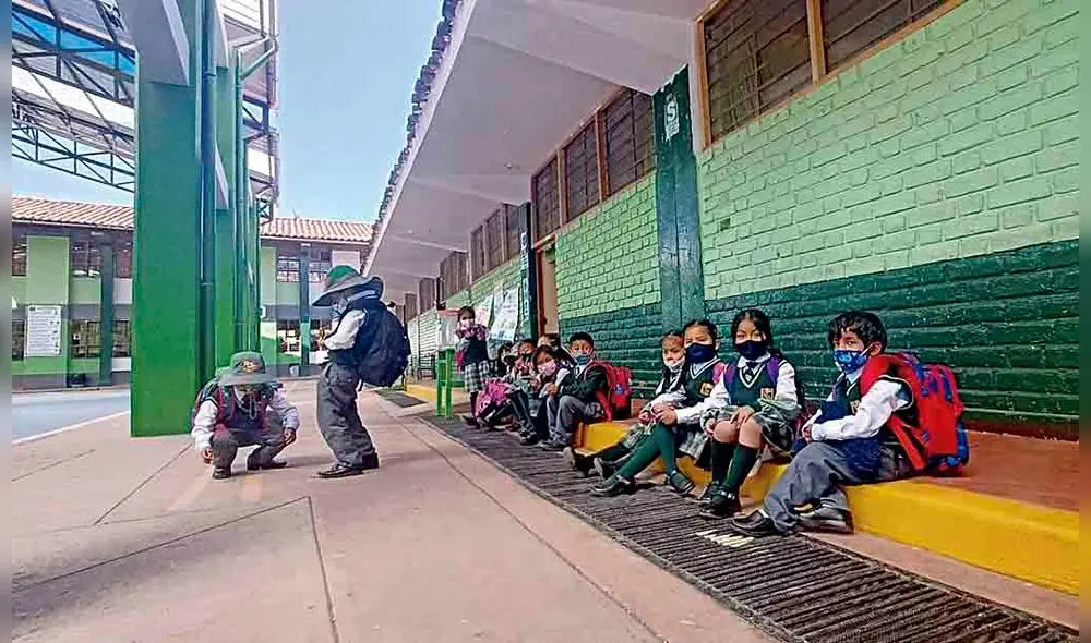 Cumplimiento. Colegio Diego Qusipe Tito en San Sebastián. Cumplimiento. Colegio Diego Qusipe Tito en San Sebastián.
