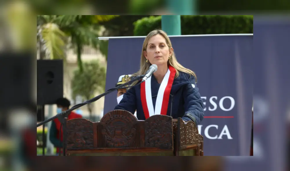 María del Carmen Alva señaló que se debatirá la reelección de los congresistas. Foto: Rosa Quincho/ La República
