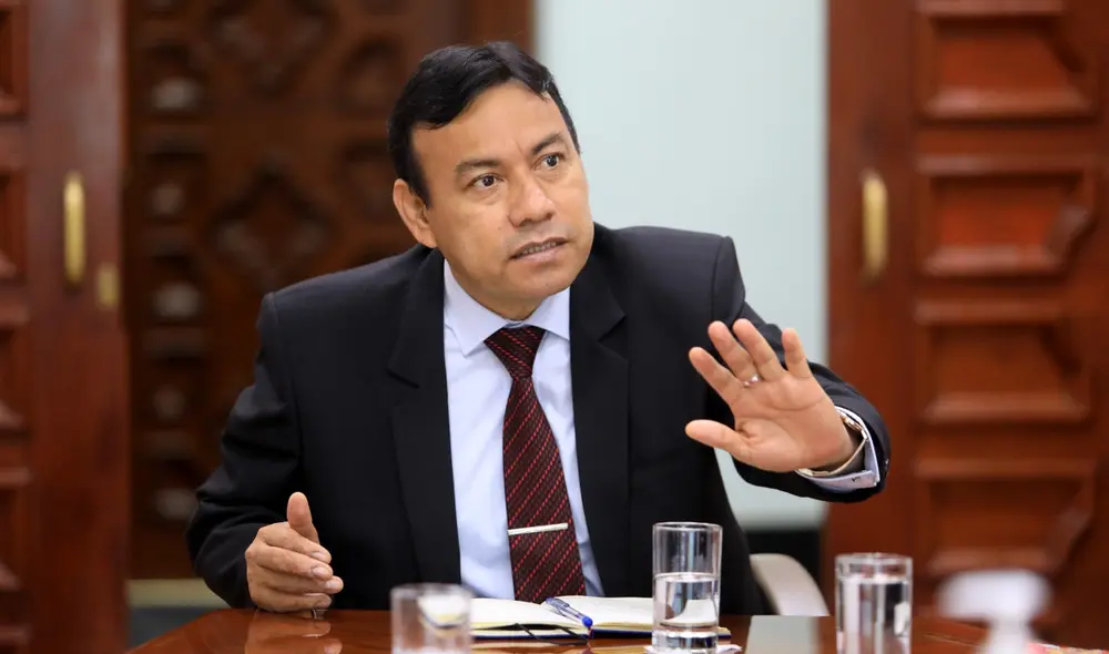 “Hay que acercarse a la población, no podemos permitir que zonas tan alejadas del país vengan a Lima", justificó el ministro Félix Chero. Foto: Ministerio de Justicia