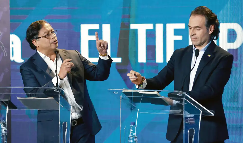 Posible escenario. De acuerdo a una última encuesta, Gustavo Petro y Federico ‘Fico’ Gutiérrez se disputarían la opción política en un balotaje. Foto: difusión Posible escenario. De acuerdo a una última encuesta, Gustavo Petro y Federico ‘Fico’ Gutiérrez se disputarían la opción política en un balotaje. Foto: difusión