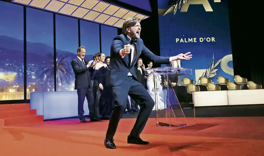 Rubem Östlund celebra su segunda Palma de Oro.