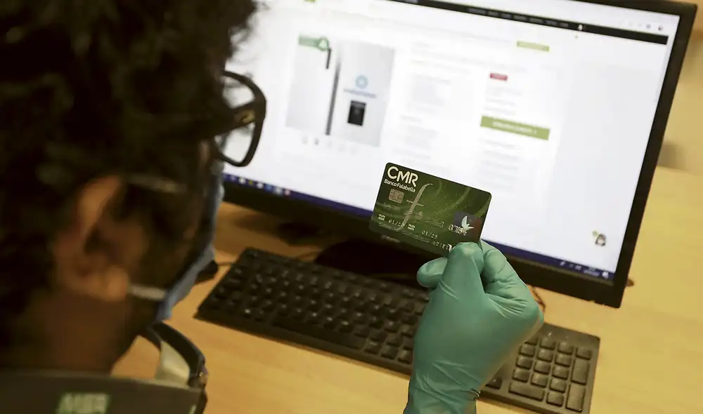 Online. Ventas por internet alcanzaron los US$ 9.300 millones en el 2021, según la Cámara Peruana de Comercio Electrónico. Foto: La República Online. Ventas por internet alcanzaron los US$ 9.300 millones en el 2021, según la Cámara Peruana de Comercio Electrónico. Foto: La República