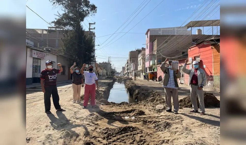 Afectados exigen la pronta intervención de la ejecutora. Foto: Rosa Quincho/URPI-LR