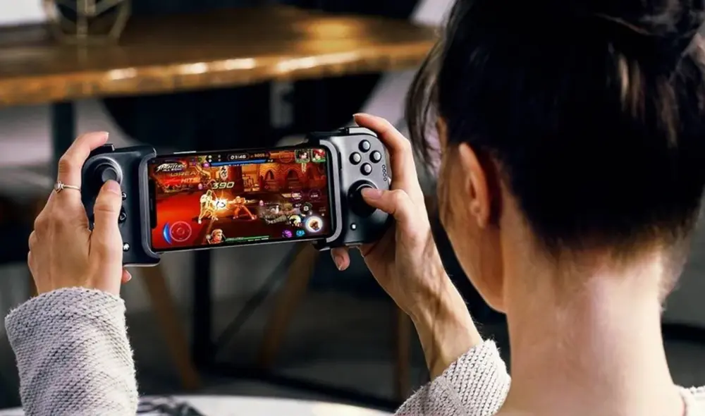 El juego en móviles está creciendo a un ritmo desenfrenado, y los accesorios para disfrutarlos salen como pan caliente. Foto: Androidphoria