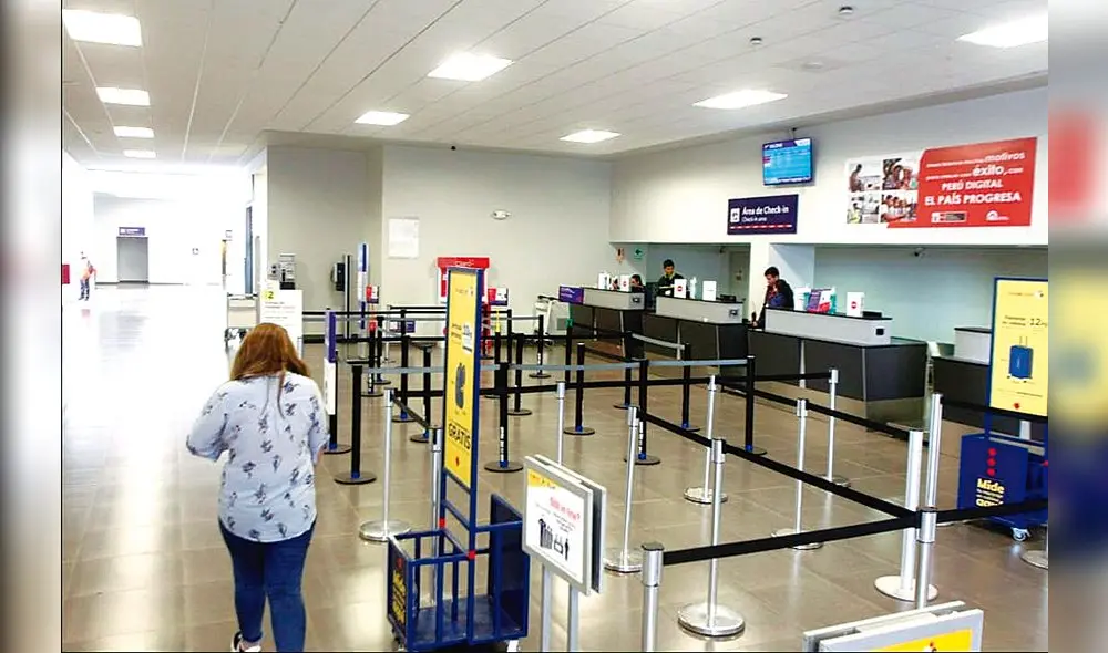 Aeropuerto está cerrado. Aeropuerto está cerrado.