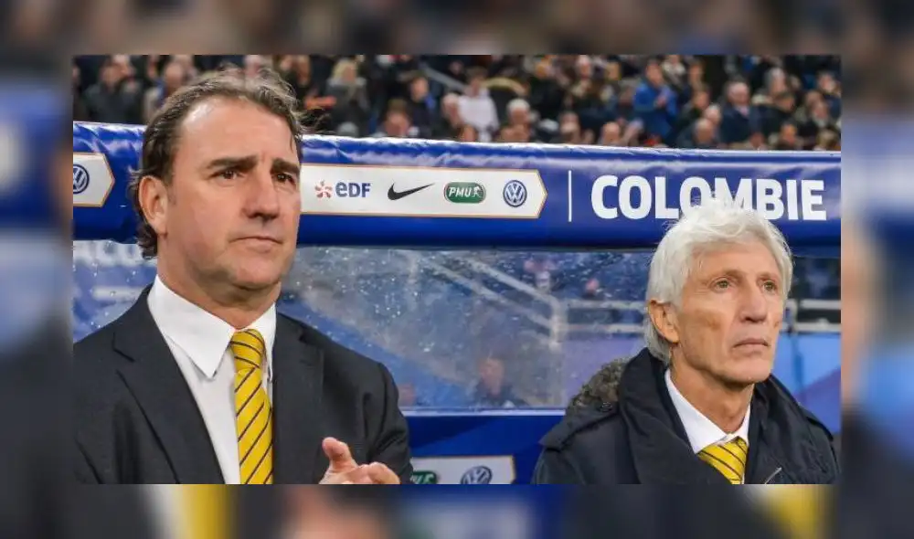 Néstor Pekerman y Néstor Lorenzo en el banquillo de la selección colombiana. Foto: Twitter Néstor Pekerman y Néstor Lorenzo en el banquillo de la selección colombiana. Foto: Twitter