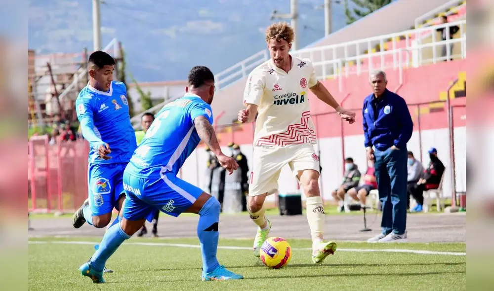 El futbolista estuvo imparable por el sector izquierdo. Foto: UTC