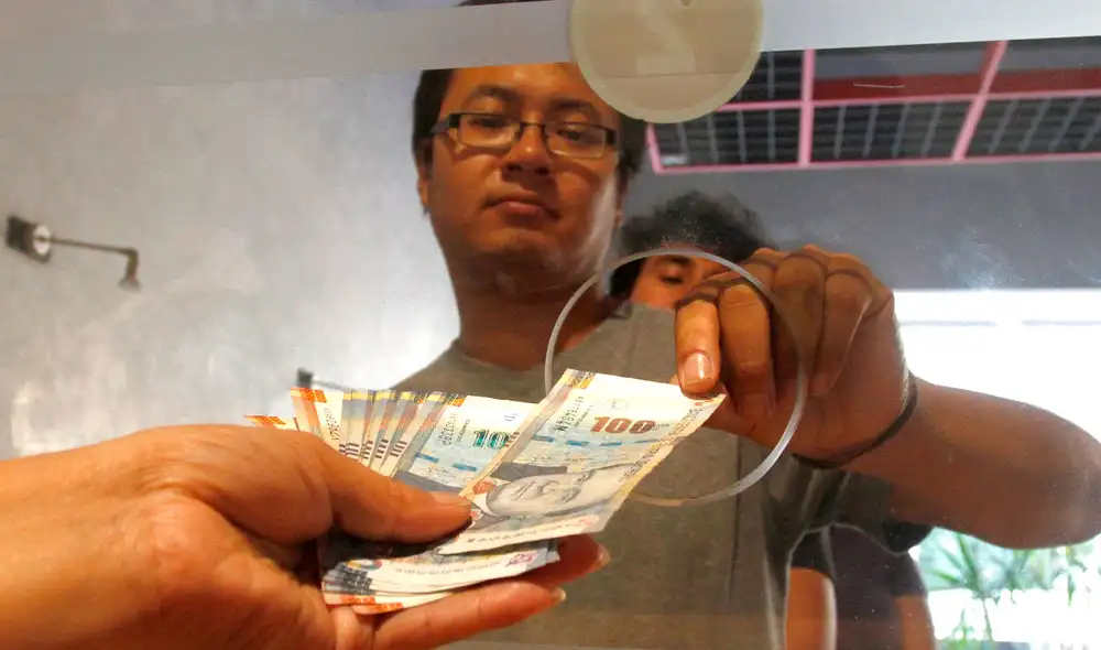 Todos los trabajadores del régimen laboral común privado con jornadas de cuatro horas diarias podrán acceder al retiro de la CTS. Foto: La República