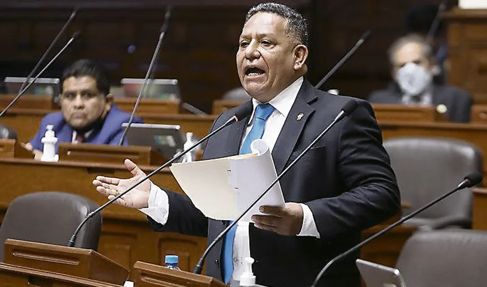 En el ojo de la tormenta. Parlamentario y sus iniciativas. Foto: difusión En el ojo de la tormenta. Parlamentario y sus iniciativas. Foto: difusión