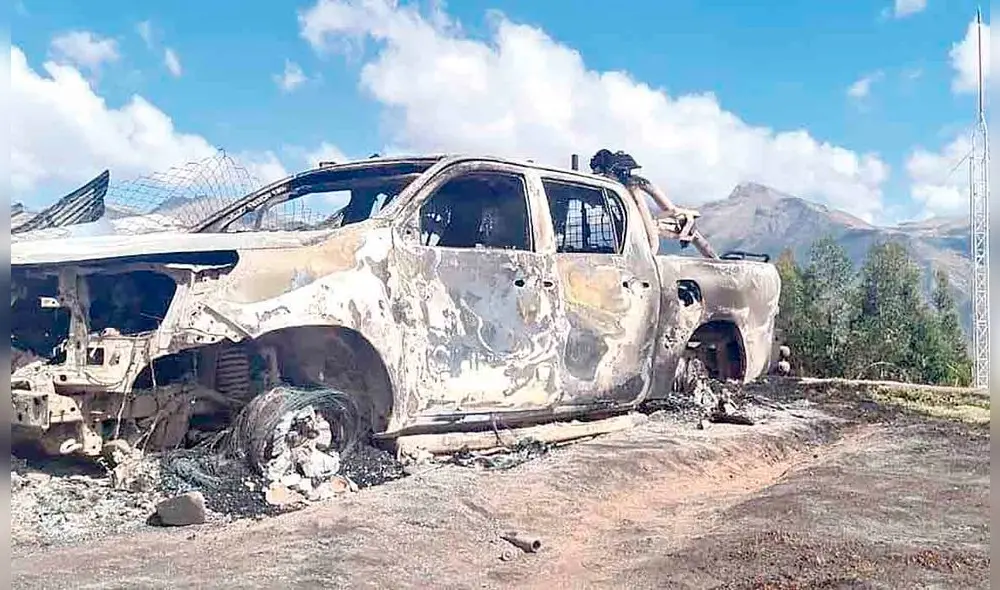Campamento del proyecto minero los chancas. 300 personas ingresaron al campamento e incendiaron las instalaciones, incluso usaron dinamita. Foto: cortesía Campamento del proyecto minero los chancas. 300 personas ingresaron al campamento e incendiaron las instalaciones, incluso usaron dinamita. Foto: cortesía