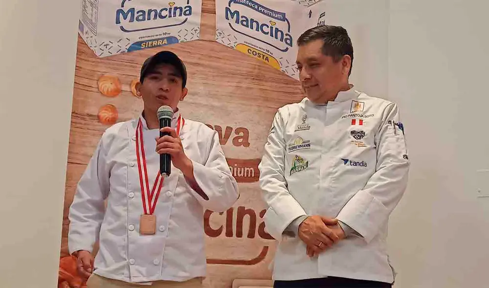 Wilfredo Mamani recibiendo un reconocimiento por sus logros en la panadería. Foto: URPI/Alexander Flores Wilfredo Mamani recibiendo un reconocimiento por sus logros en la panadería. Foto: URPI/Alexander Flores