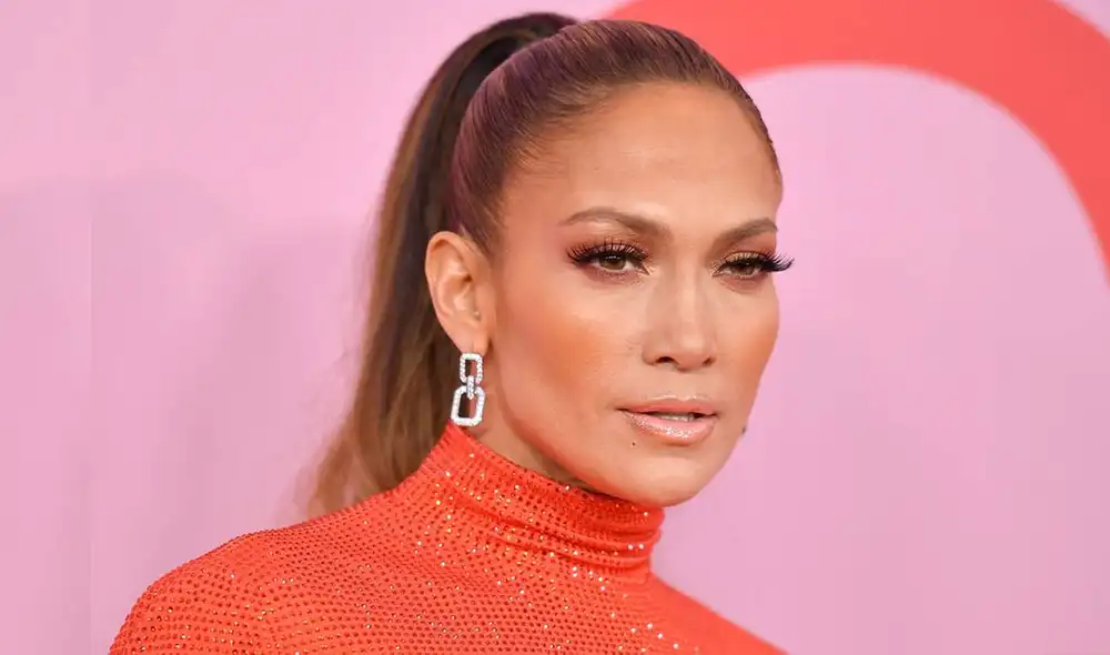 Jennifer Lopez reveló un triste episodio que vivió a los 20 años por no dormir correctamente. Foto: AFP