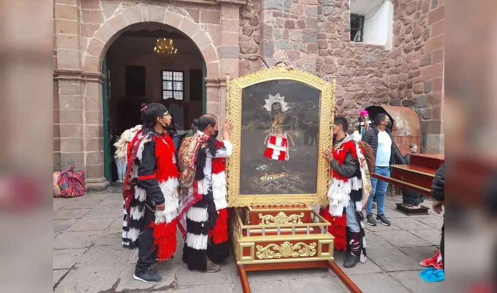 Peregrinaje hacia el Señor de Qoyllurit’i. Foto: La República Peregrinaje hacia el Señor de Qoyllurit’i. Foto: La República