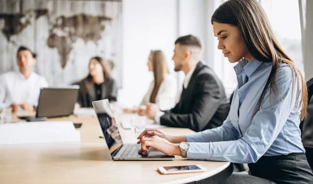 Jhan Sandoval trae los mejores rituales para tener un buen ambiente laboral. Foto: difusión Jhan Sandoval trae los mejores rituales para tener un buen ambiente laboral. Foto: difusión