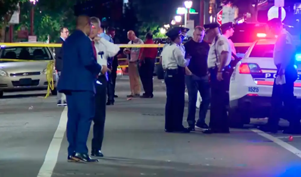 El ataque se registró en uno de los puntos de reunión más populares de Filadelfia. Foto: CBS Philadelphia