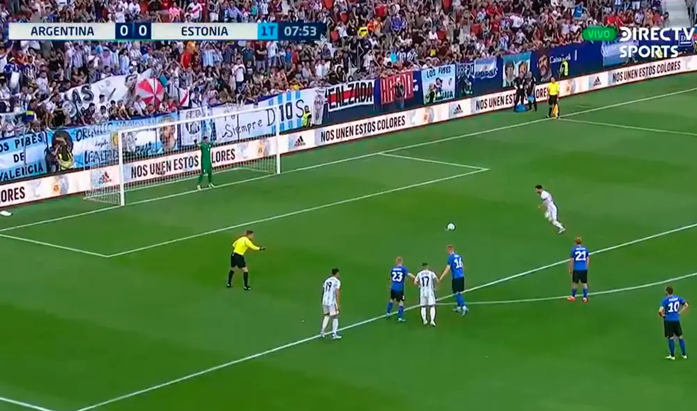 Lionel Messi abrió el marcador desde los doce pasos. Foto: captura/DirecTV Sports