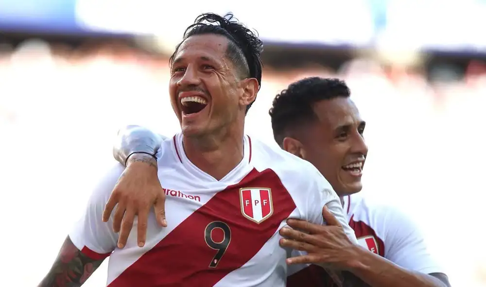 Gianluca Lapadula fue titular y anotó en el partido amistoso ante Nueva Zelanda. Foto: Twitter/@G_Lapadula