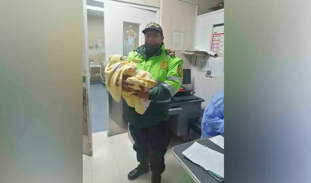 El policía atendió debidamente el alumbramiento y trasladó a la mujer al hospital. Foto: PNP